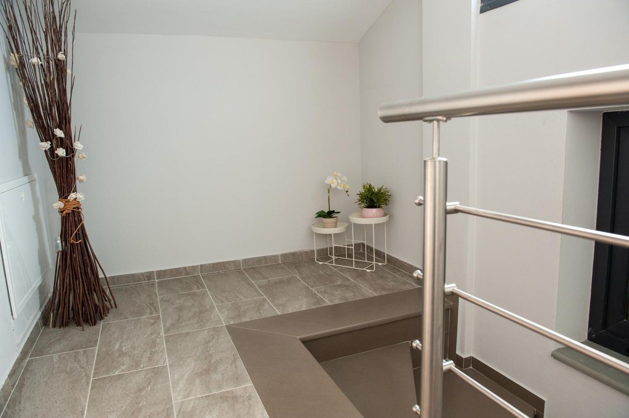 Lovely Guesthouse - 58M2 Mountain View Ioánina Exterior foto